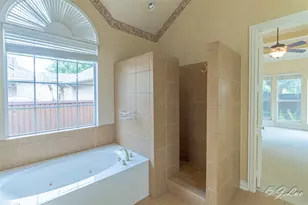 1053 Sir Lancelot Cir, Lewisville, TX 75056 - Photo 13