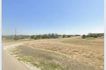 240 Rolling Hills Boulevard, Alvord, TX 76225 - Photo 5