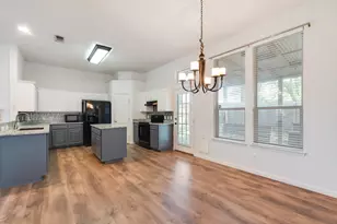 104 Goldeneye Ln, Fort Worth, TX 76120 - Photo 11