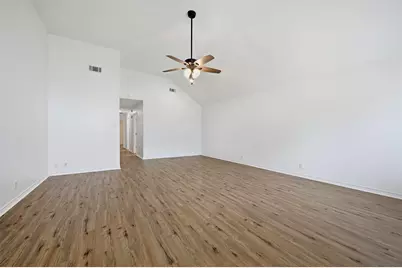 906 W Houston Street, Sherman, TX 75092 - Photo 5
