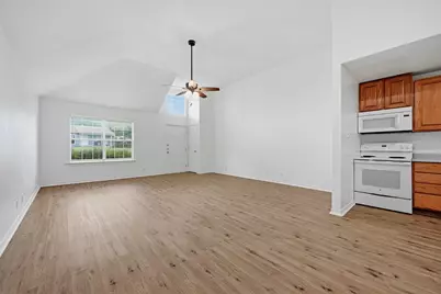 906 W Houston Street, Sherman, TX 75092 - Photo 7