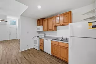 906 W Houston St, Sherman, TX 75092 - Photo 9