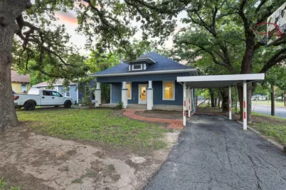 431 E Hull Street, Denison, TX 75021 - Photo 1