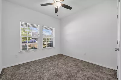 412 Travis Drive, McGregor, TX 76657 - Photo 9