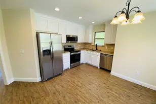 312 W Heron St, Denison, TX 75020 - Photo 3