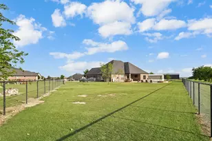 863 Alto Bonito Ct, Godley, TX 76044 - Photo 33