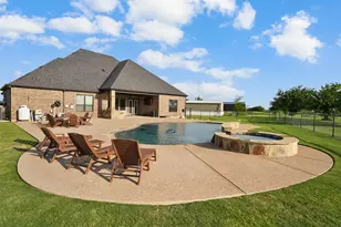 863 Alto Bonito Ct, Godley, TX 76044 - Photo 31