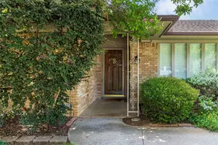 1008 Rocky Canyon Rd, Arlington, TX 76012 - Photo 5