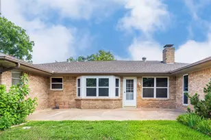 1008 Rocky Canyon Rd, Arlington, TX 76012 - Photo 33