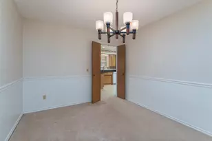 1008 Rocky Canyon Rd, Arlington, TX 76012 - Photo 9