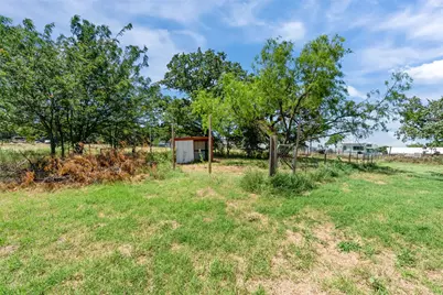 7962 Fm 920, Poolville, TX 76487 - Photo 35