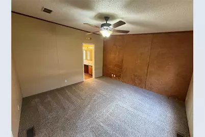104 Hill Top Court, Springtown, TX 76082 - Photo 11