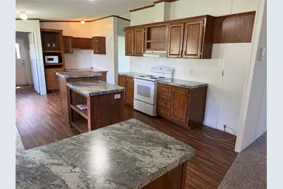 104 Hill Top Court, Springtown, TX 76082 - Photo 7