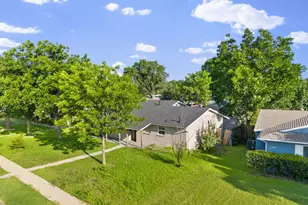 2126 Travis Dr, Carrollton, TX 75006 - Photo 39