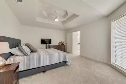 2548 Belmeade Drive, Carrollton, TX 75006 - Photo 13