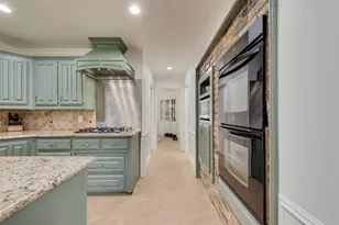2548 Belmeade Dr, Carrollton, TX 75006 - Photo 5
