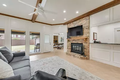 2548 Belmeade Drive, Carrollton, TX 75006 - Photo 5