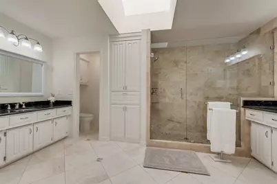 2548 Belmeade Drive, Carrollton, TX 75006 - Photo 15