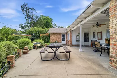 7034 Cornelia Lane, Dallas, TX 75214 - Photo 3