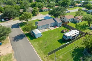 1400 W Wheeler St, Breckenridge, TX 76424 - Photo 25
