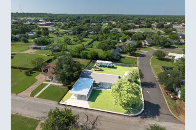 1400 W Wheeler Street, Breckenridge, TX 76424 - Photo 23