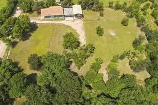 1302 New Hope Rd, Hubbard, TX 76648 - Photo 1