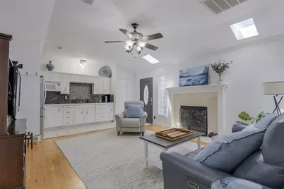 7611 Ledbetter Road, Arlington, TX 76001 - Photo 23