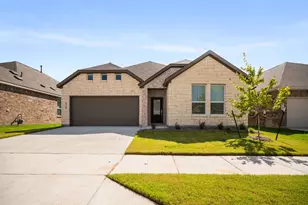 4736 Paynes Vly Dr, Ennis, TX 75119 - Photo 1