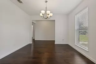 2013 Pleasant Valley Dr, Plano, TX 75023 - Photo 9
