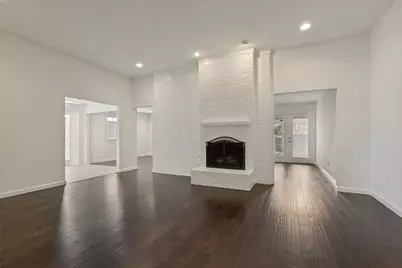 2013 Pleasant Valley Drive, Plano, TX 75023 - Photo 5