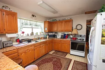 1115 Old Jacksboro Rd, Graham, TX 76450 - Photo 5