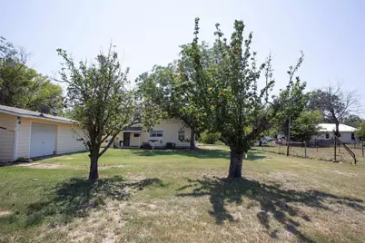 1115 Old Jacksboro Rd, Graham, TX 76450 - Photo 11