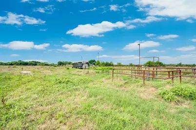 61 Rockett Lane, Pecan Hill, TX 75154 - Photo 33