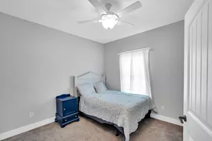 61 Rockett Ln, Pecan Hill, TX 75154 - Photo 17