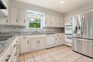 1227 Elsmere Dr, Duncanville, TX 75116 - Photo 9