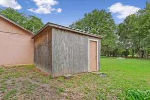 1084 Speegle Rd, Woodway, TX 76712 - Photo 21