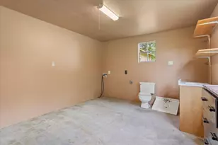1084 Speegle Rd, Woodway, TX 76712 - Photo 19