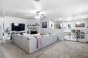 2208 Maple Dr, Little Elm, TX 75068 - Photo 5