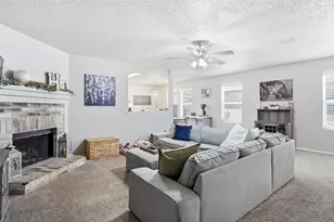 2208 Maple Dr, Little Elm, TX 75068 - Photo 3