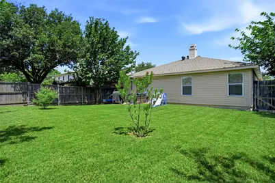 2208 Maple Drive, Little Elm, TX 75068 - Photo 15
