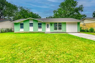 10020 Homeplace Dr, Dallas, TX 75217 - Photo 1