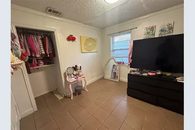 2133 Greenway Street, Arlington, TX 76010 - Photo 7