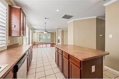 5404 Pecan Creek Circle, Fort Worth, TX 76244 - Photo 9