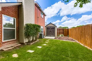 2105 Glen Heights Dr, Garland, TX 75044 - Photo 23