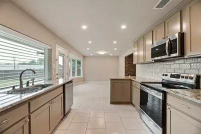 3409 W Sage Court, Bedford, TX 76021 - Photo 9