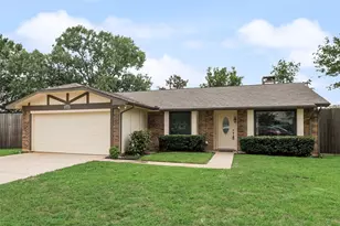 3409 W Sage Ct, Bedford, TX 76021 - Photo 1