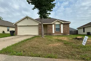 1805 Brookwood Dr, Terrell, TX 75160 - Photo 1