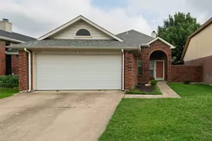 6929 Aston Dr, North Richland Hills, TX 76182 - Photo 1