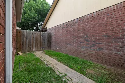 6929 Aston Drive, North Richland Hills, TX 76182 - Photo 33