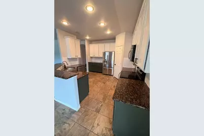5727 Mountain Hollow Drive, Dallas, TX 75249 - Photo 3